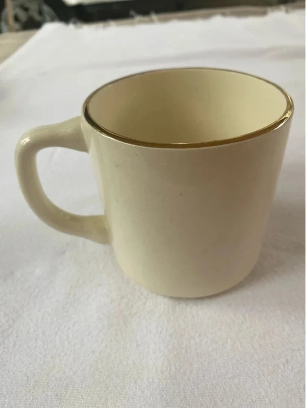 Vintage White Ceramic Coffee Mug “The Big Apple” NYC